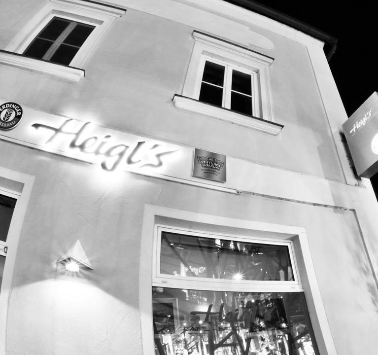 Heigl's Bar & Cocktails